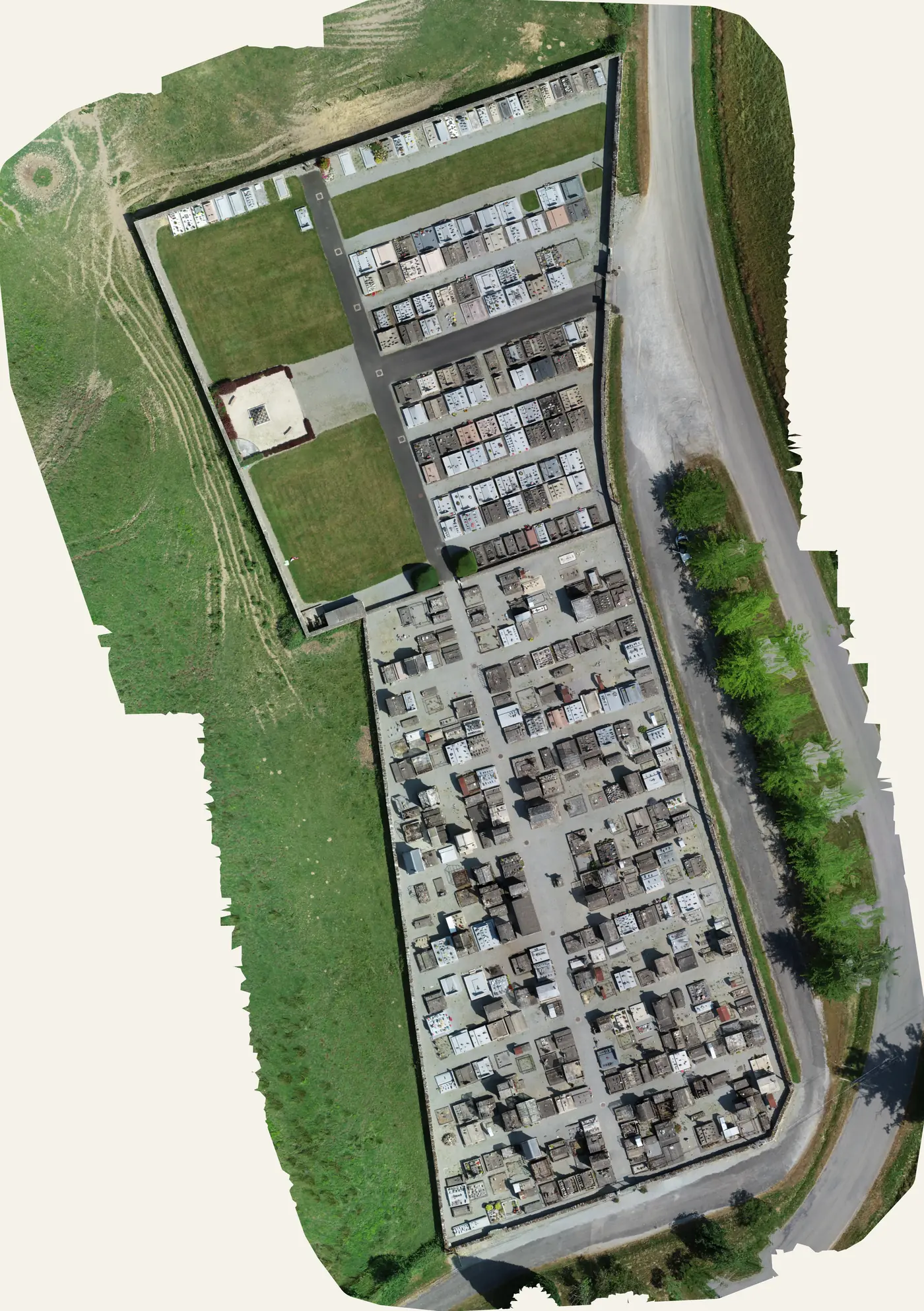 L'orthophoto de l'ensemble (vol du 13 juin 2025).